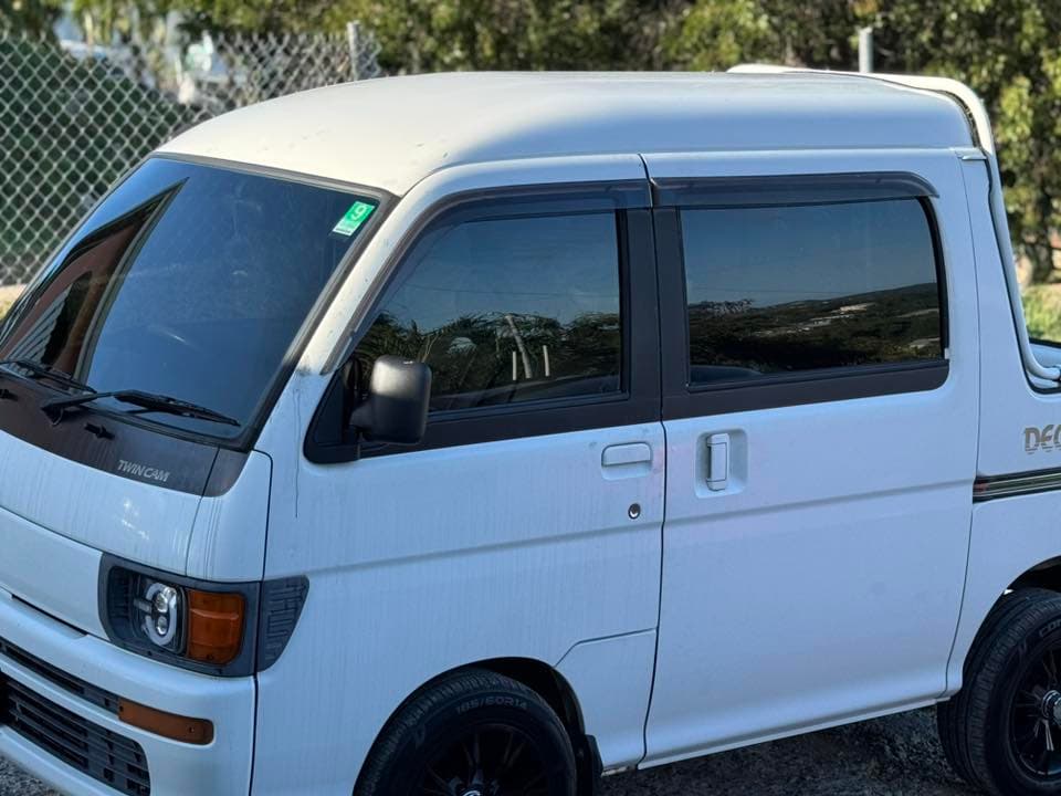 Professional window tinting